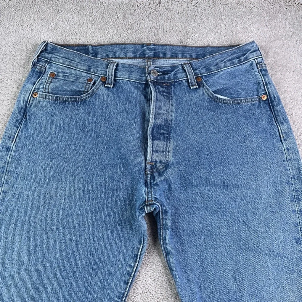 Levis 501 Jeans Mens 35x34 Blue Original Fit Button Fly Straight Cotton Denim